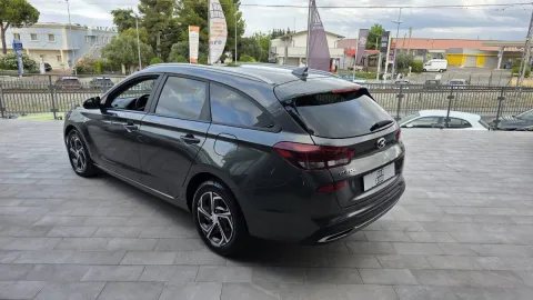 Hyundai i30 Wagon 1.0 t-gdi 48V Prime Techno&Style Pack 120cv - Immagine 4