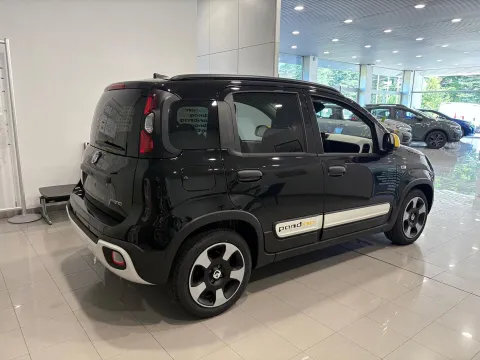 Fiat Panda 1.0 firefly hybrid s&s 70cv 5p.ti - Immagine 3