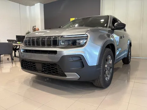 Jeep Avenger 1.2 turbo Longitude fwd 100cv - Immagine 6