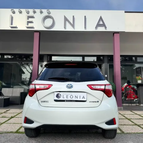 Toyota Yaris 5p 1.5h Trend White Edition - Immagine 5