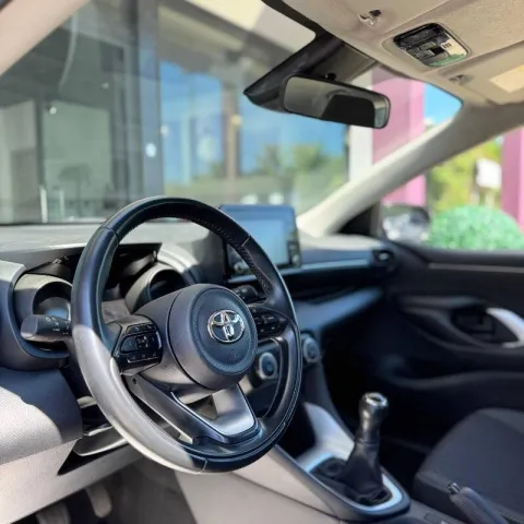Toyota Yaris 1.0 Trend - Immagine 6