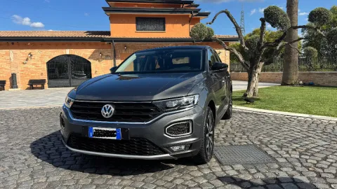 Volkswagen T-Roc 1.0 tsi Style 115cv - Immagine 2
