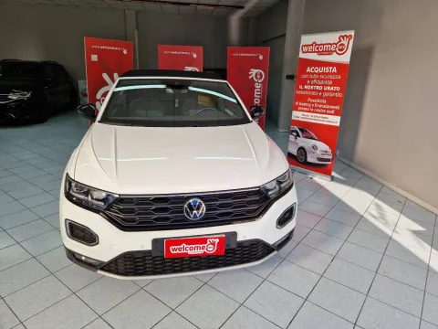 Volkswagen T-Roc Cabriolet 1.0 tsi Style 115cv - Immagine 3