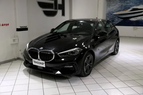 BMW 116d Sport auto - Immagine 2
