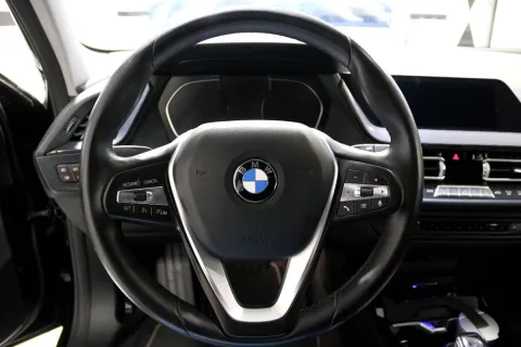BMW 116d Sport auto - Immagine 16