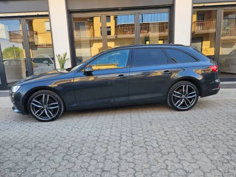 Audi A4 Avant 35 2.0 tdi Sport 150cv s-tronic - Immagine 1