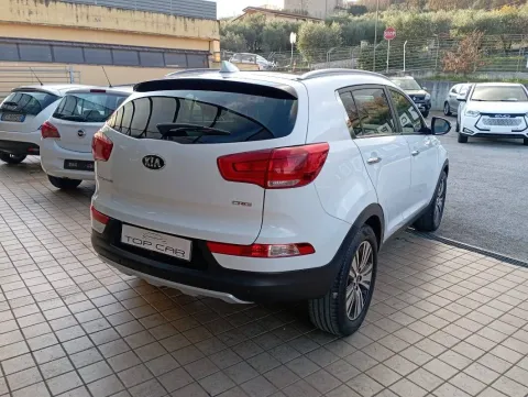 Kia Sportage 2.0 crdi Pure Rebel awd 136cv - Immagine 3