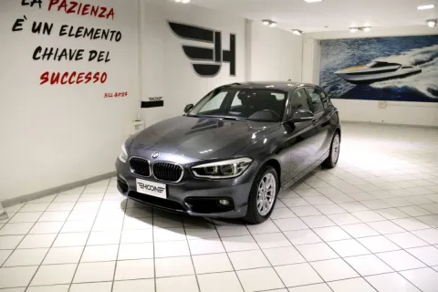 BMW 118i Advantage 5p - Immagine 1