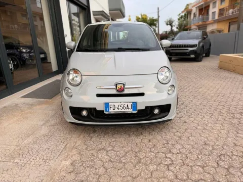 Abarth 595 1.4 16v t. t-jet 140cv - Immagine 2
