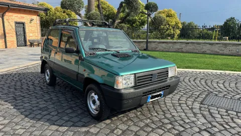 Fiat Panda 1.1 Trekking 4x4 - Immagine 1