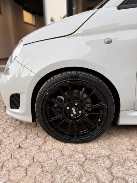Abarth 595 1.4 16v t. t-jet 140cv - Immagine 7