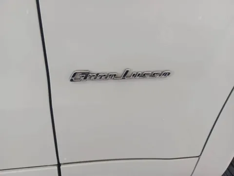 Maserati Levante 3.0 V6 275cv auto - Immagine 13