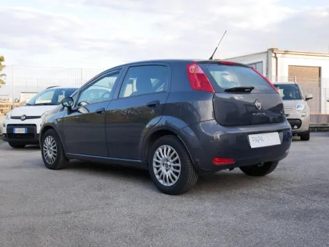 Fiat Punto 5p 1.3 mjt Street s&s 95cv - Immagine 4
