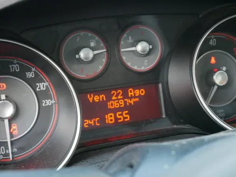 Fiat Punto 5p 1.3 mjt Street s&s 95cv - Immagine 8
