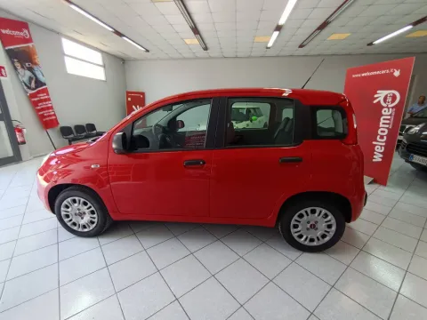 Fiat Panda 1.2 Connected by Wind s&s 69cv - Immagine 2