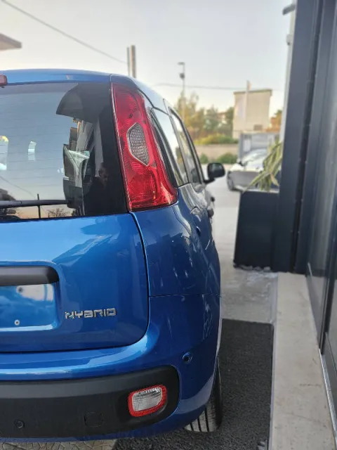 Fiat Pandina 1.0 firefly hybrid s&s 70cv - Immagine 5
