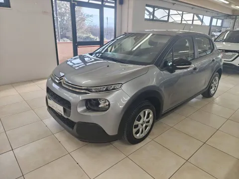 Citroen C3 1.2 puretech Feel s&s 83cv neopatentati my18 - Immagine 1