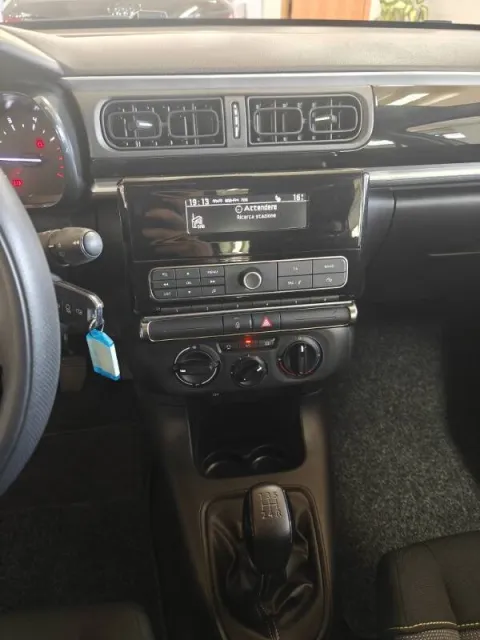 Citroen C3 1.2 puretech Feel s&s 83cv neopatentati my18 - Immagine 8