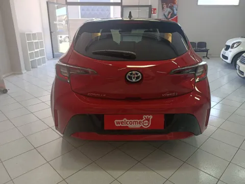 Toyota Corolla 1.8h Business cvt - Immagine 4
