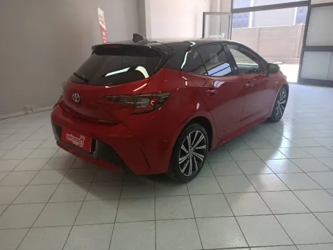 Toyota Corolla 1.8h Business cvt - Immagine 6