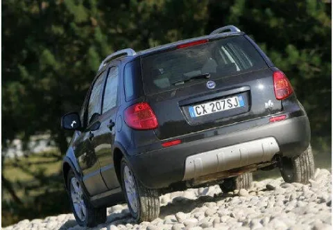 Fiat Sedici 1.9 mjt Dynamic 4x4 120cv - Immagine 14