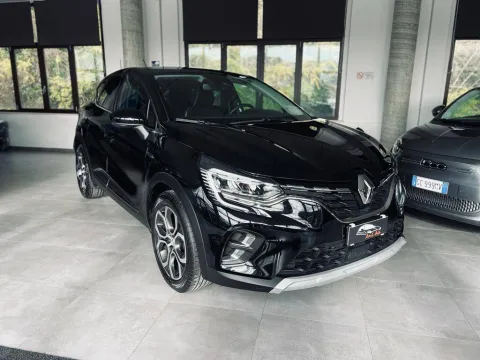 Renault Captur 1.0 tce Techno 90cv - Immagine 3