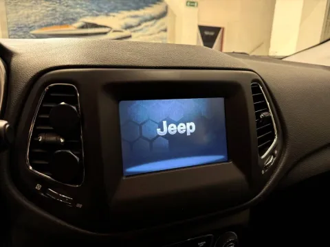 Jeep Compass 1.6 mjt Longitude 2wd 120cv my19 - Immagine 16