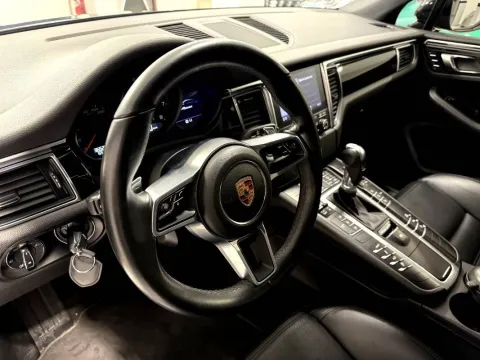 Porsche Macan 2.0 252cv pdk - Immagine 15