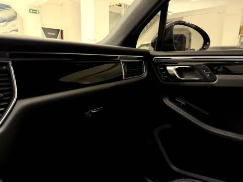 Porsche Macan 2.0 252cv pdk - Immagine 20
