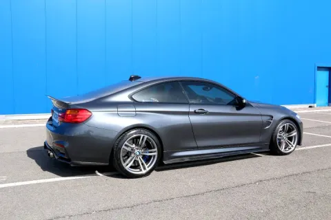 BMW M4 Coupe 3.0 dkg - Immagine 8