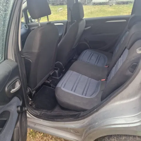 Fiat Punto Evo 5p 1.3 mjt Active s&s 75cv - Immagine 15