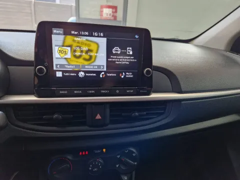 Kia Picanto 1.0 dpi Urban - Immagine 11