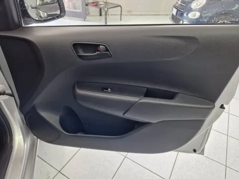 Kia Picanto 1.0 dpi Urban - Immagine 20