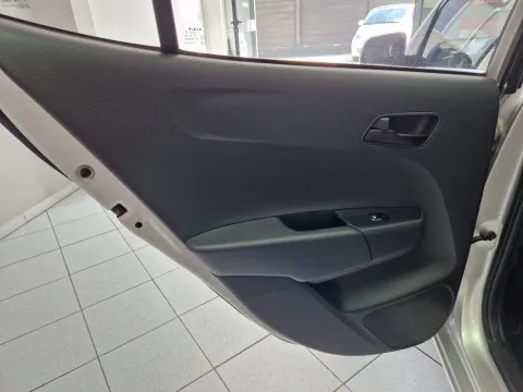 Kia Picanto 1.0 dpi Urban - Immagine 23