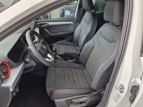 Seat Ibiza 1.0 ecotsi FR 95cv - Immagine 11