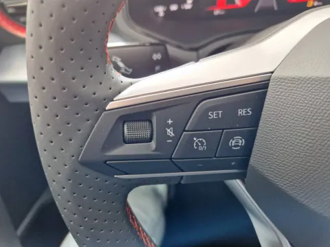 Seat Ibiza 1.0 ecotsi FR 95cv - Immagine 12