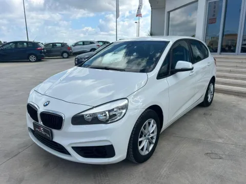BMW 216i Active Tourer Advantage - Immagine 2