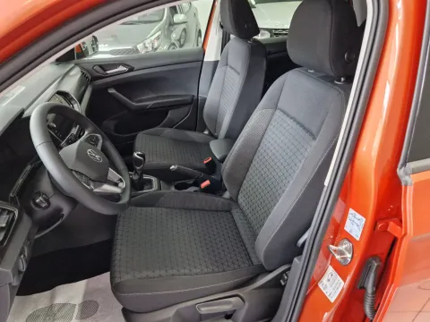 Volkswagen T-Cross 1.0 tsi Style 95cv - Immagine 10