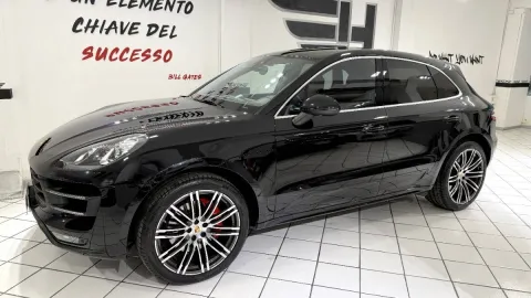 Porsche Macan 3.6 Turbo 400cv pdk my16 - Immagine 3