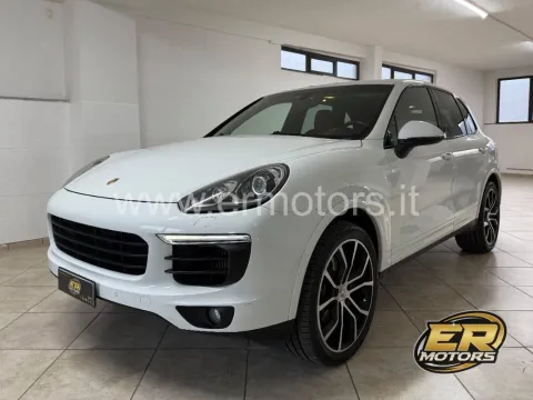 Porsche Cayenne 3.0 Platinum Edition tiptronic - Immagine 1