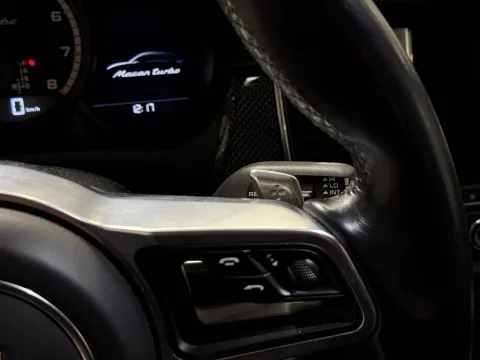 Porsche Macan 3.6 Turbo 400cv pdk my16 - Immagine 17