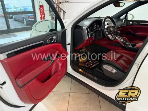Porsche Cayenne 3.0 Platinum Edition tiptronic - Immagine 4