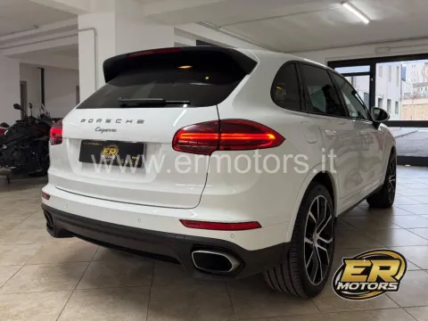Porsche Cayenne 3.0 Platinum Edition tiptronic - Immagine 5