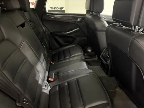 Porsche Macan 3.6 Turbo 400cv pdk my16 - Immagine 23