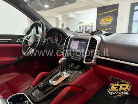 Porsche Cayenne 3.0 Platinum Edition tiptronic - Immagine 30