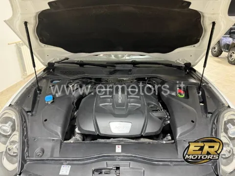 Porsche Cayenne 3.0 Platinum Edition tiptronic - Immagine 32