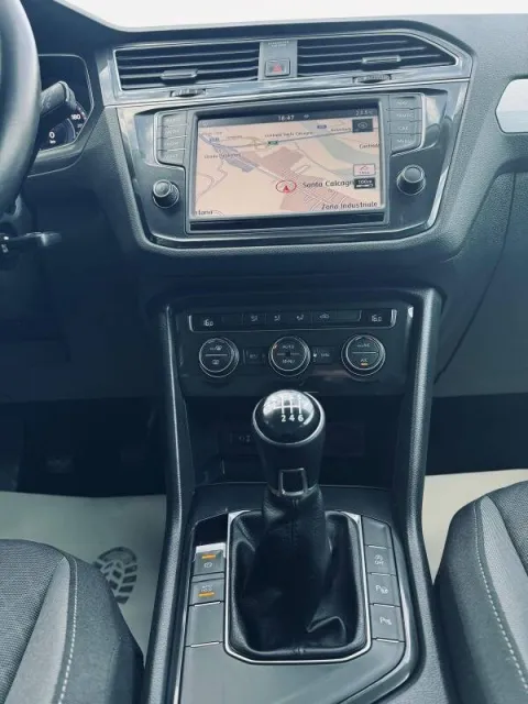 Volkswagen Tiguan 1.6 tdi Style 115cv - Immagine 10