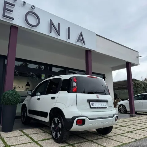 Fiat Panda 1.0 firefly hybrid Cross s&s 70cv 5p.ti - Immagine 4