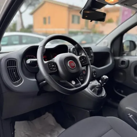 Fiat Panda 1.0 firefly hybrid Cross s&s 70cv 5p.ti - Immagine 8