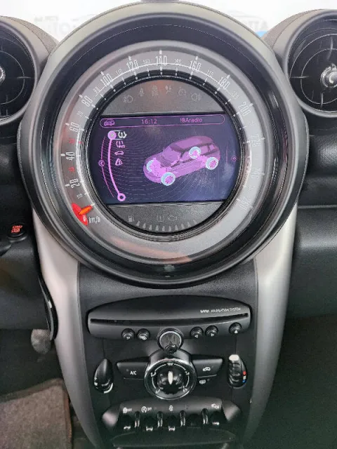 Mini Mini Countryman 1.6 Cooper D Business XL - Immagine 15